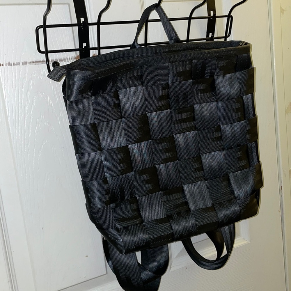Harvey’s seatbelt Backpack Black